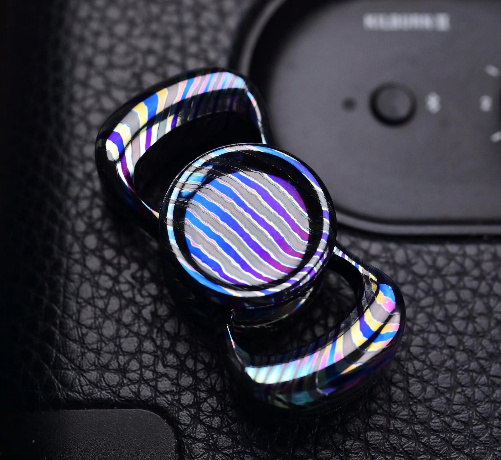 Image of Horizon Button